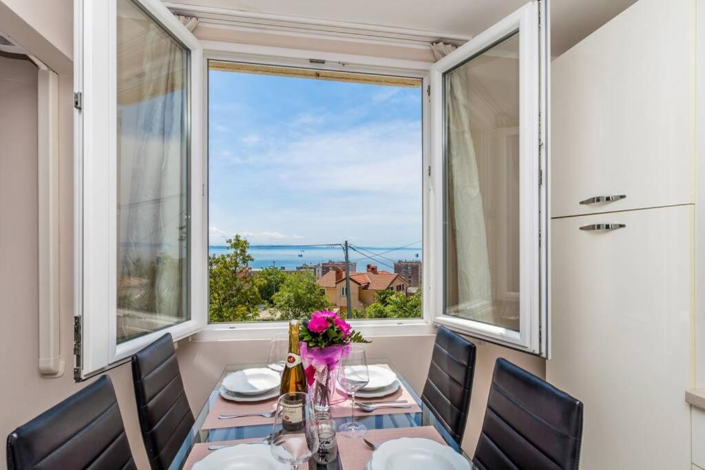 Crystal Apartment Rijeka Luaran gambar