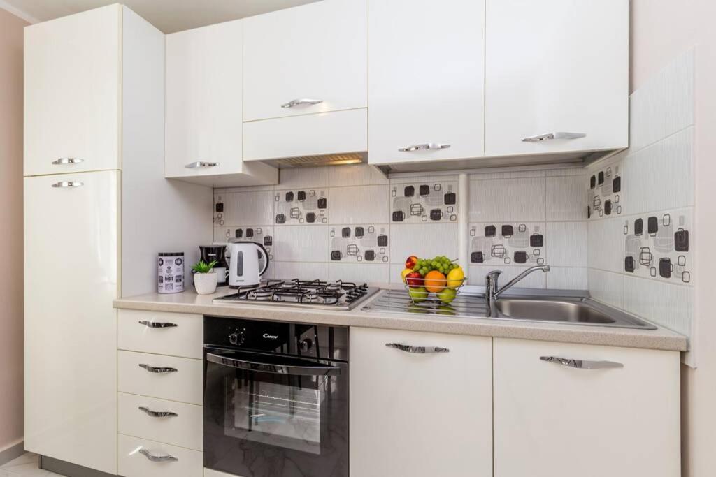Crystal Apartment Rijeka Luaran gambar